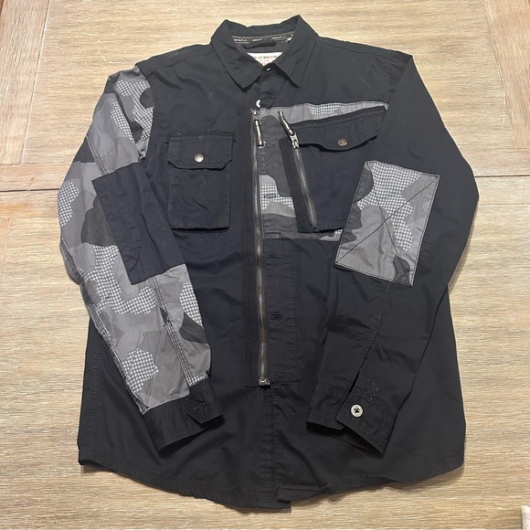 Triple Five Soul | Men's Vintage Camo (black/gray) Light Jacket - Size Medium - Picture 2 of 10